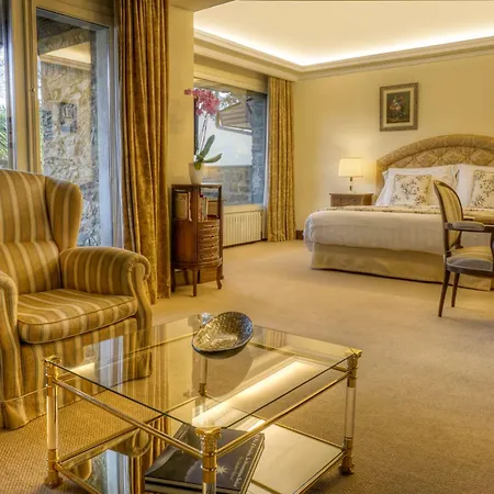 El Castell De Ciutat - Relais & Chateaux Hotel 4*