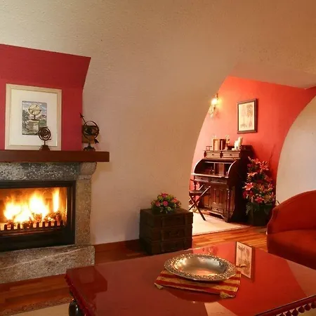 El Castell De Ciutat - Relais & Chateaux Hotel La Seu d'Urgell