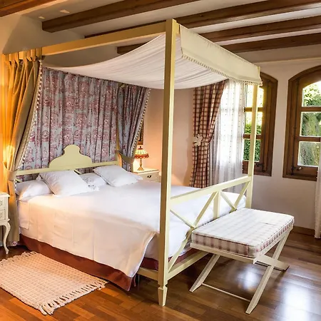 El Castell De Ciutat - Relais & Chateaux Hotel