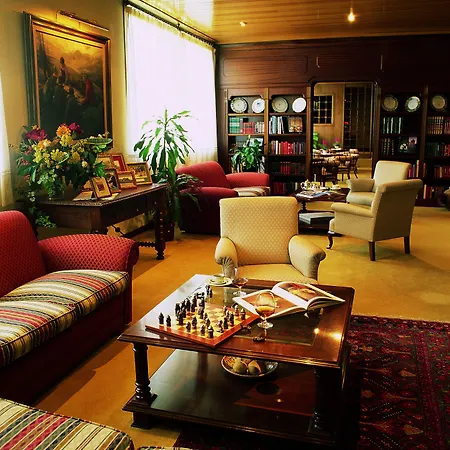Hotel El Castell De Ciutat - Relais & Chateaux La Seu d'Urgell