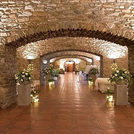 El Castell De Ciutat - Relais & Chateaux فندق 4*