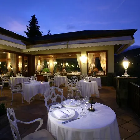Hotel El Castell De Ciutat - Relais & Chateaux La Seu d'Urgell