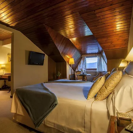 Hotel El Castell De Ciutat - Relais & Chateaux La Seu d'Urgell