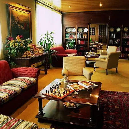 Hotel El Castell De Ciutat - Relais & Chateaux 4*